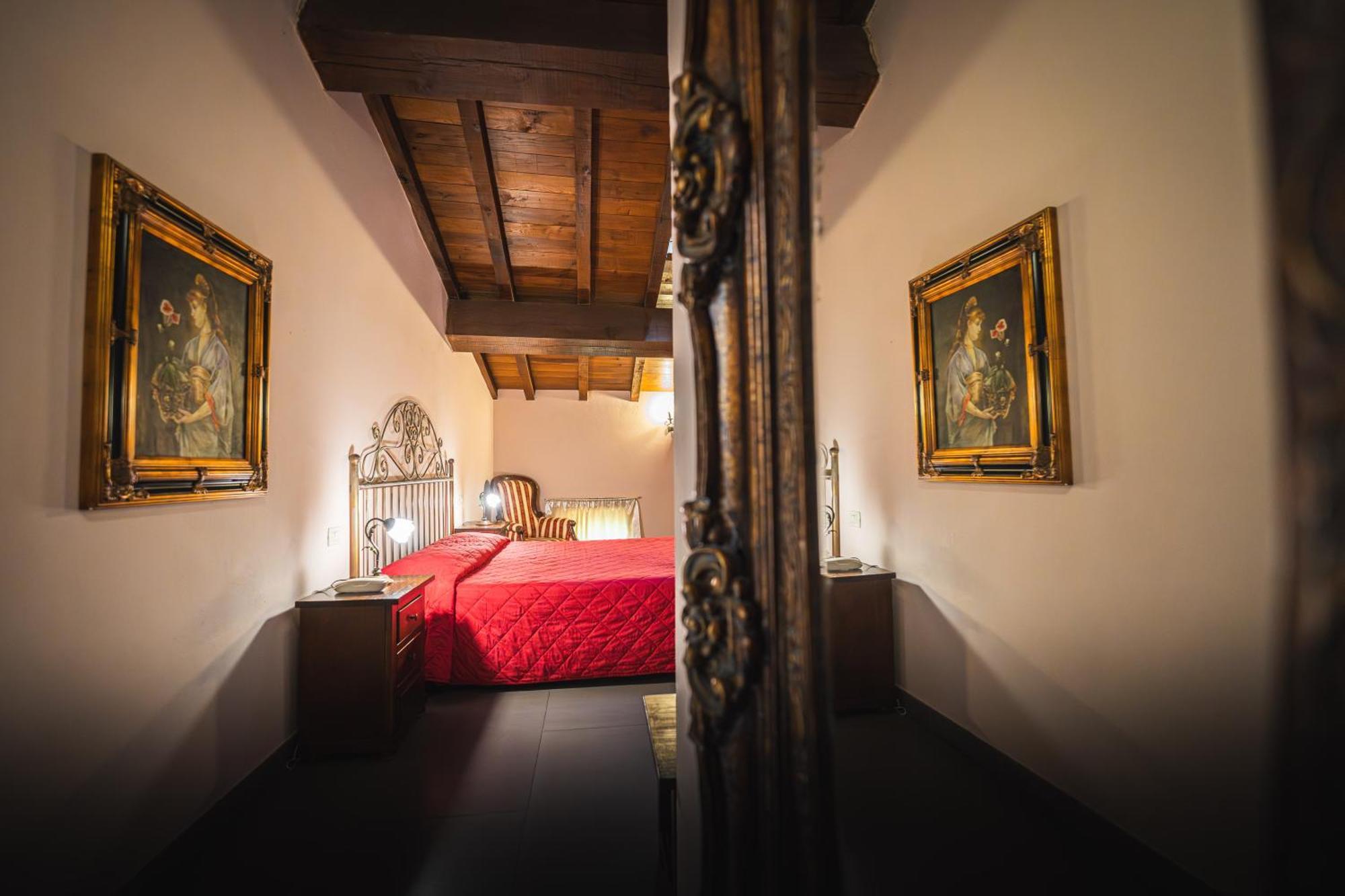 Hotel La Tavola Rotonda Cortemaggiore Eksteriør billede